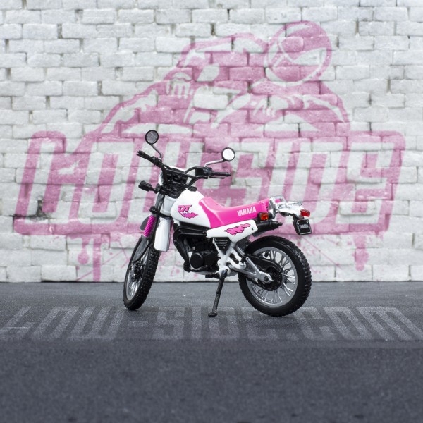 YAMAHA DT 50 LC White and Pink